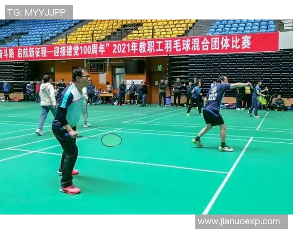 赛后分析深圳羽毛球队与成都羽毛球队技术对比与战术探讨